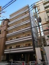 Rising　Place　両国三番館の外観