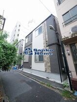 ネクステージ鶯谷の外観