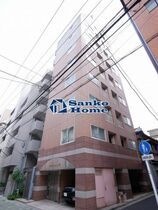 プルナス入谷の外観