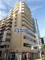ライオンズマンション上野松が谷の外観