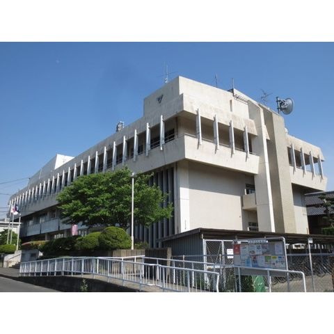 交野市役所