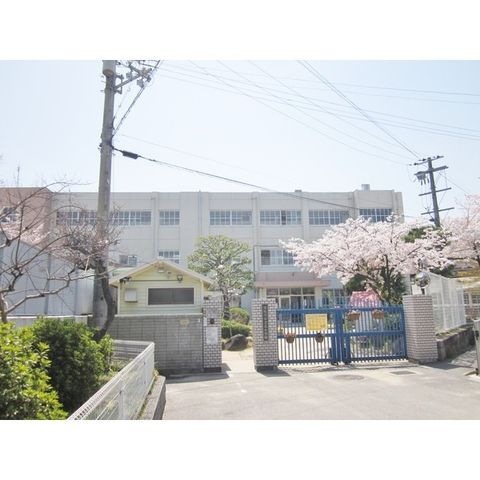 寝屋川市立北小学校