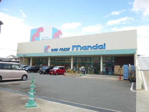 万代香里西店