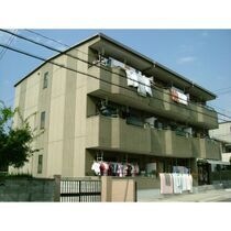 メガーヌ野並の外観
