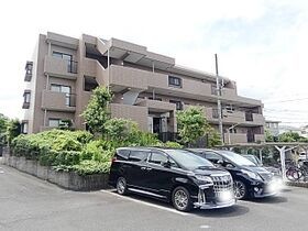 レージュフェイマスの外観