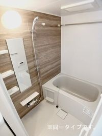 日々の疲れを癒すお風呂付です