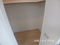 たっぷりとした収納スペースです
