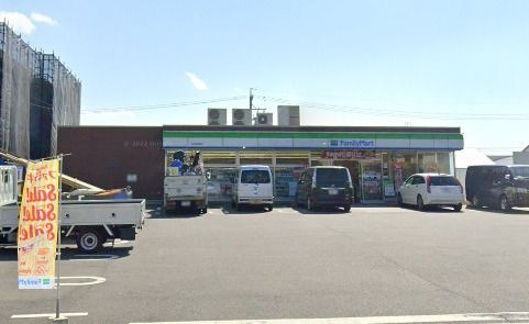 ファミリーマート 天白植田東店