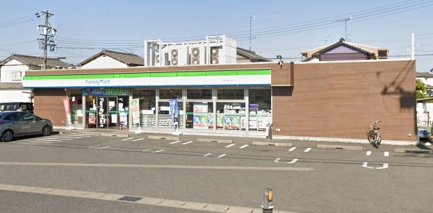 ファミリーマート 東海富木島店