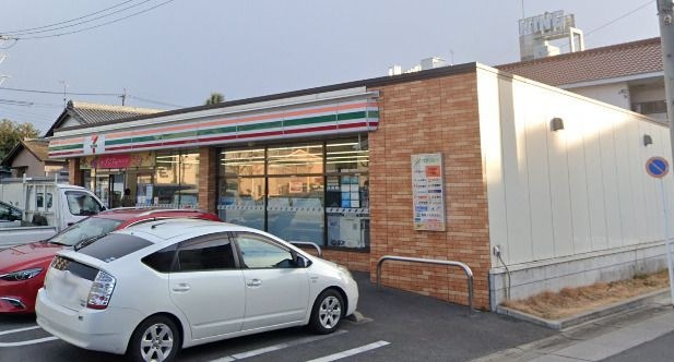 セブンイレブン 名古屋戸部下1丁目店