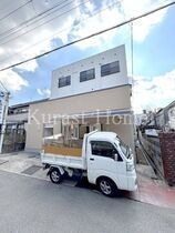 REIビルの外観