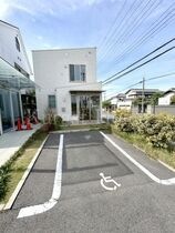 羽曳が丘4丁目調剤薬局跡テナントの外観