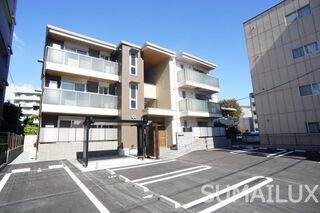 写真:熊本市中央区新屋敷1丁目の外観