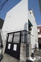 New grandの外観