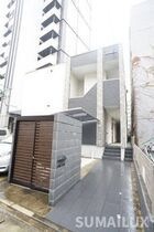 グランソルの外観