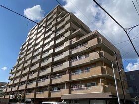 グランピアリバーサイドの外観