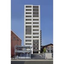 グランシャリオ新町の外観