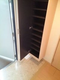 シンプルで使いやすい玄関です