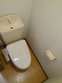 シンプルで使いやすいトイレです
