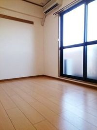 明るい室内です