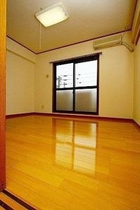 中はこのようになっています