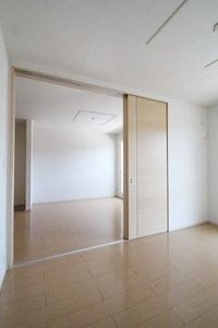 内装は落ち着いています