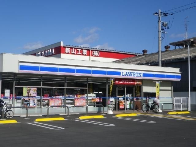 写真：ローソン東大阪衣摺五丁目店