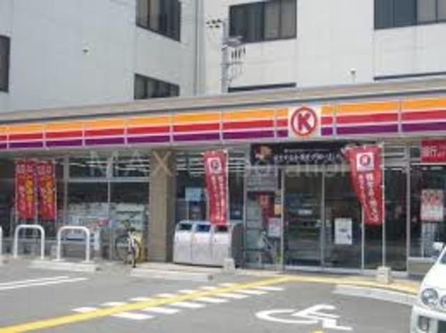ファミリーマート淀川田川店