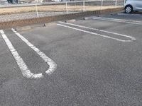 駐車場があるので、車を買う予定の方も安心です