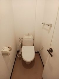 清潔感のあるトイレです