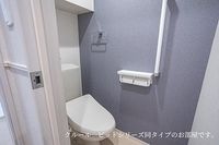 コンパクトで使いやすいトイレです