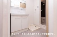 明るい洗面所です