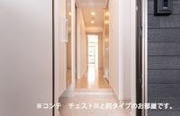 毎日通る玄関はこちらです