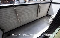 開放的で明るい空間を演出してくれるバルコニーです