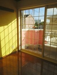 外からの目が気にならないバルコニーで洗濯物が干せます