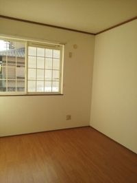 内装は落ち着いています