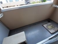 外からの目が気にならないバルコニーで洗濯物が干せます