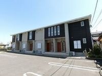 落ち着いた雰囲気の外観です