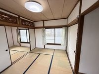 和室ならではの温かな和の空間で寛ぎの時間を過ごせます