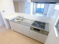 コンパクトなキッチンで掃除もラクラク