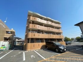 サルビアの外観
