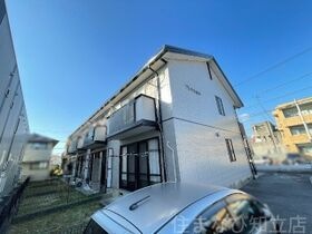 プレジオ宝町の外観