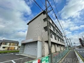 メゾンダイケーの外観