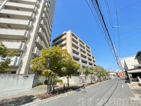 ゼルクシティ安城NC棟の外観