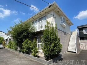 クレセント東栄Ⅱの外観