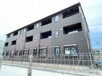 建設中