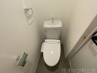 同型完成モデル