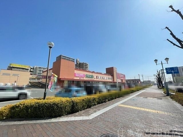 ピアゴラフーズコア三河安城店