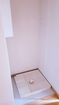 1F洗濯機置き場※写真と現状が異なる場合は現状を優先