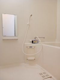 日々の疲れを癒すお風呂付です